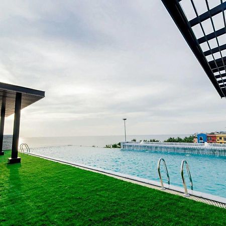 Panitar Haus Hotel Chonburi Ngoại thất bức ảnh